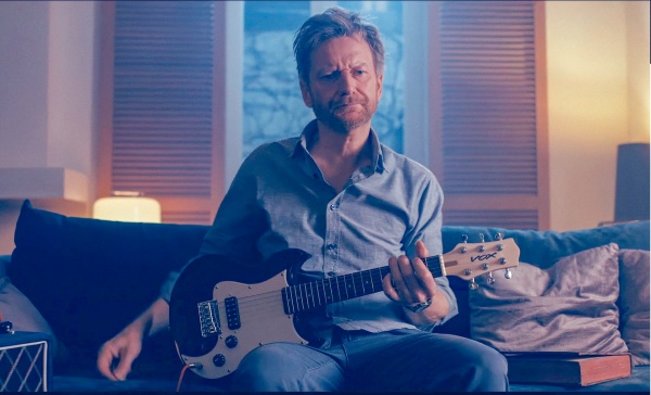 Psychologe Stefan Schwab (Michael Kessler) hat den Blues