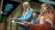 Mama, Jonathan und Hannah (Naila Schuberth) treten an