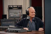 Frasier (Kelsey Grammer) denkt an alte Zeiten