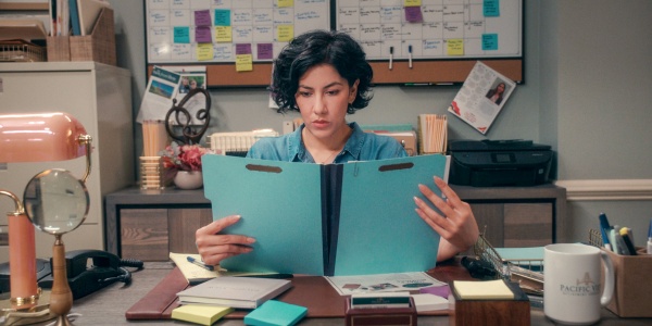 Didi (Stephanie Beatriz) kennt sich aus