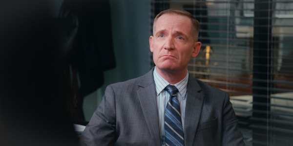 Auftraggeber Evan Cubbler (Marc Evan Jackson) zweifelt