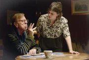John Chapel (Timothy Spall) unterstützt die Polizistin DS Janie Mallown (Gwyneth Keyworth) John Chapel (Timothy Spall) unterstützt die Polizistin DS Janie Mallown (Gwyneth Keyworth)