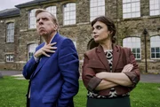 Finden John Chapel (Timothy Spall) und DS Janie Mallown (Gwyneth Keyworth) wieder zusammen? Finden John Chapel (Timothy Spall) und DS Janie Mallown (Gwyneth Keyworth) wieder zusammen?