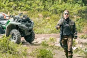 Der ehemalige Army Ranger Shane Maguire (Wilson Bethel) streift durch Yosemite