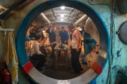 Niemand kennt die Folgen einer Party auf dem U-Boot