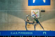 Amaia Olaberria (Clara Galle) und Nuria Borges (Maria Romanillos) geben alles