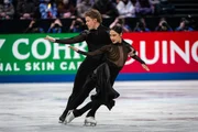 Evan Bates und Madison Chock beim ISU Grand Prix in Nagoya, Japan