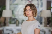 Helena (Ana Garcés) Helena (Ana Garcés)