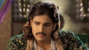 Jalal Akbar (Rajat Tokas, li)