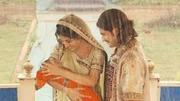 Kaiser Jalal Akbar (Rajat Tokas, re)
Königin Jodha Bai (Paridhi Sharma, li)