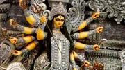 Thema der Folge: The Festivals Durga Puja