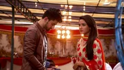 Twinkle Taneja (Jasmine Bhasin)
Yuvraj Luthra (Zain Imam, li)