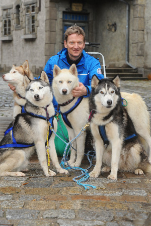Mit vier Huskys ging Michael Kessler bereits auf Winterexpedition