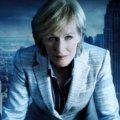 Vierte und fünfte Staffel für Glenn Close-Serie dank Satelliten-Anbieter