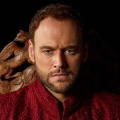 Elliot Cowan