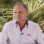 Stefan Angehrn
