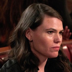 Clea DuVall