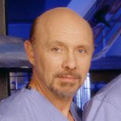 Hector Elizondo