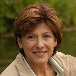 Olivia Silhavy