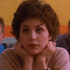 Sherilyn Fenn