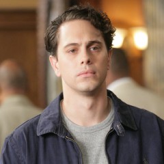 Next photo of Thomas Sadoski