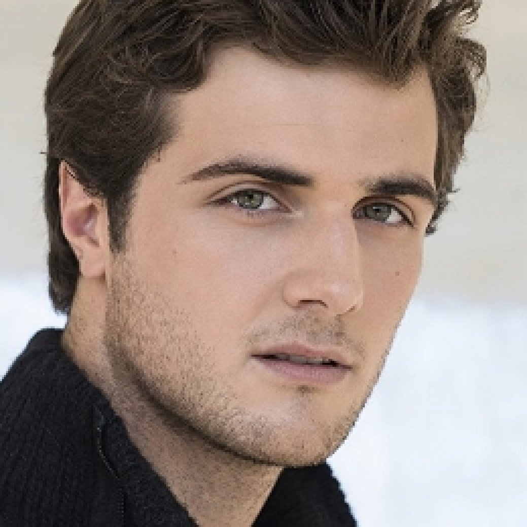 Beau Mirchoff, Kelli Berglund und Roxane Mesquida komplettieren 