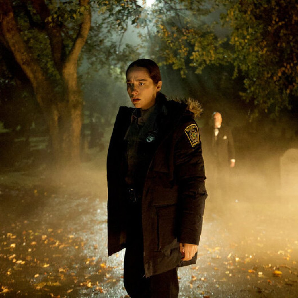 "Revival": Mystery-Horror mit Melanie Scrofano ("Star Trek", "Wynonna Earp") vor Deutschlandpremiere/SYFY "Revival": Mystery-Horror mit Melanie Scrofano ("Star Trek", "Wynonna Earp") vor Deutschlandpremiere/SYFY