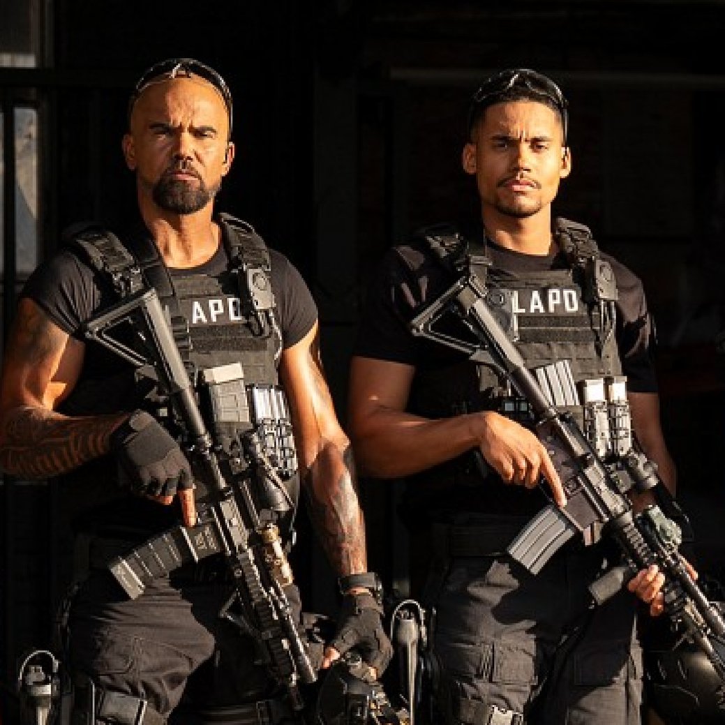 "S.W.A.T. Exiles": Spin-off mit Shemar Moore erhält sehr frühe Verlängerung/Sky Deutschland / Sony Pictures Television "S.W.A.T. Exiles": Spin-off mit Shemar Moore erhält sehr frühe Verlängerung/Sky Deutschland / Sony Pictures Television