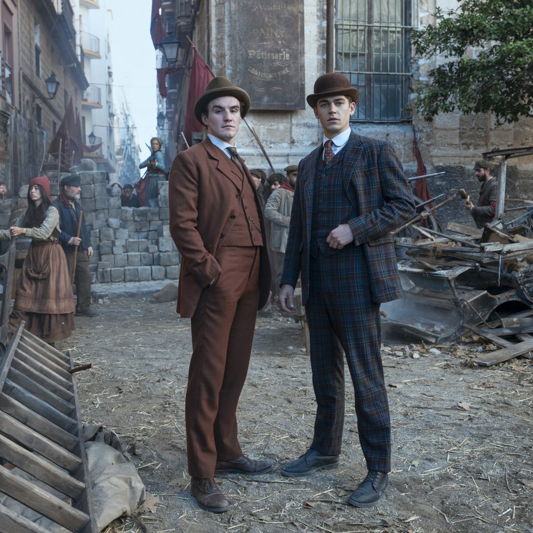 "Young Sherlock": Erste Eindrücke aus Guy Ritchies neuer Krimiserie über Anfänge des Meisterdetektivs/Prime Video/Dan Smith "Young Sherlock": Erste Eindrücke aus Guy Ritchies neuer Krimiserie über Anfänge des Meisterdetektivs/Prime Video/Dan Smith