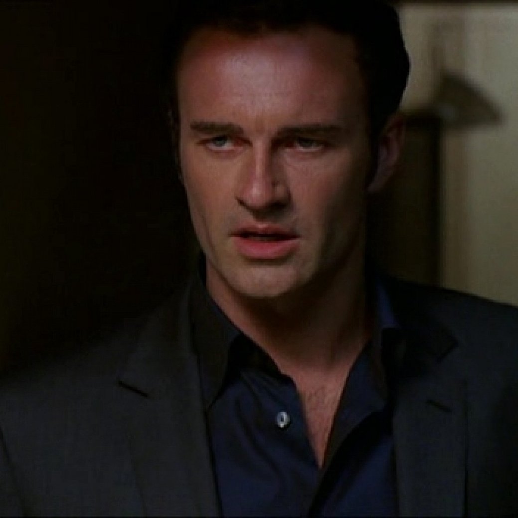 Childhood S End Julian Mcmahon Und Daisy Betts Besetzt Ex Nip Tuck Arzt Schliesst Sich Syfy Serie An Tv Wunschliste