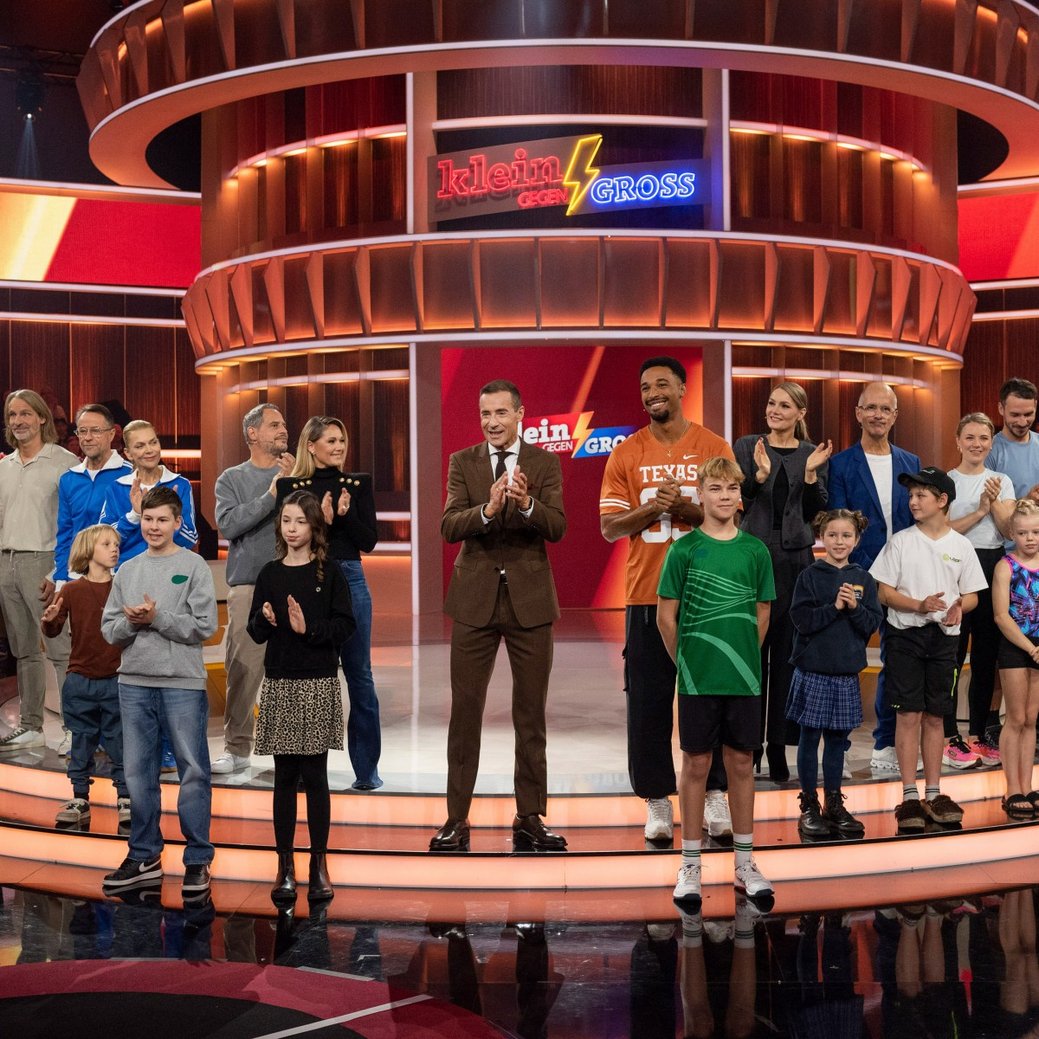 "Klein gegen Groß" am 13. Dezember 2025: Das sind die prominenten Gäste und Duelle/NDR/Thorsten Jander "Klein gegen Groß" am 13. Dezember 2025: Das sind die prominenten Gäste und Duelle/NDR/Thorsten Jander