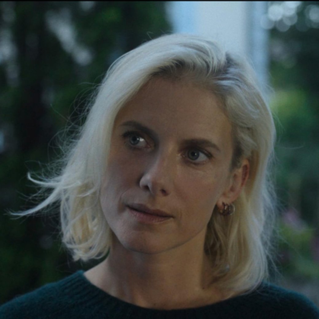 Nach Plagiatsvorwürfen: Apple TV verkündet neues Startdatum für Thriller "Traqués - Gejagt" mit "Inglourious Basterds"-Star/Apple TV Nach Plagiatsvorwürfen: Apple TV verkündet neues Startdatum für Thriller "Traqués - Gejagt" mit "Inglourious Basterds"-Star/Apple TV