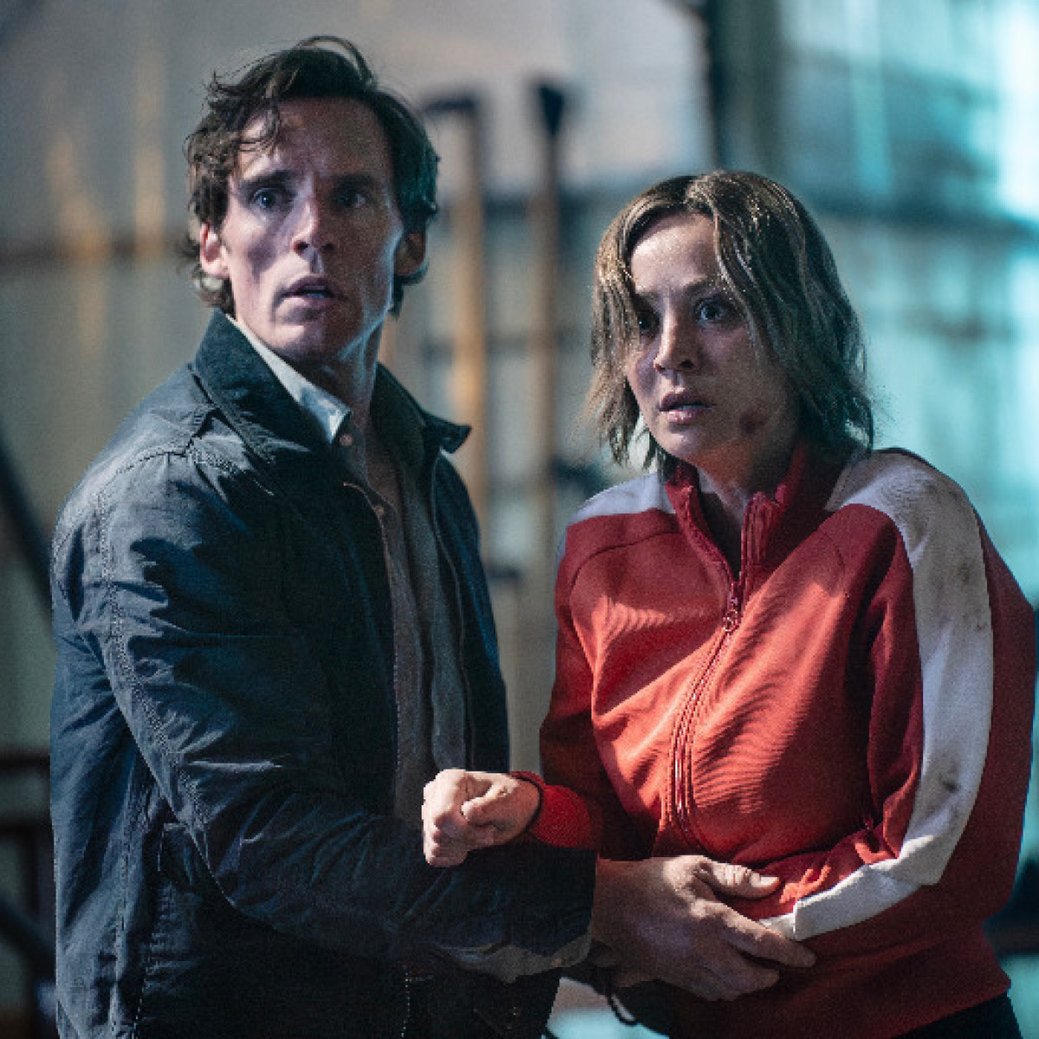 "Vanished": Weltpremiere für neue Serie mit "The Big Bang Theory"-Star Kaley Cuoco und Matthias Schweighöfer/Bruno Calvo/AGC Studios "Vanished": Weltpremiere für neue Serie mit "The Big Bang Theory"-Star Kaley Cuoco und Matthias Schweighöfer/Bruno Calvo/AGC Studios