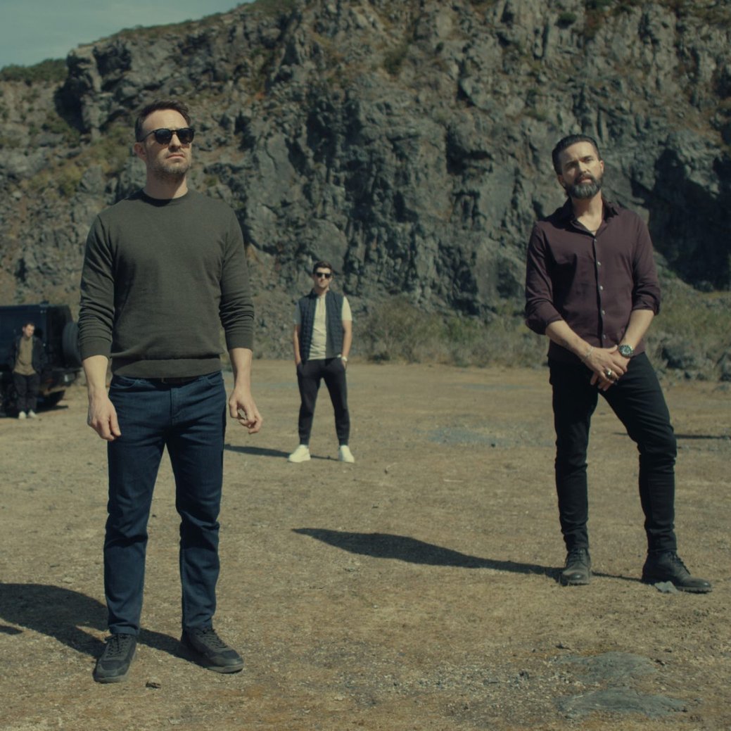"KIN": Überraschende Verlängerung für Gangsterserie mit Charlie Cox ("Marvel's Daredevil")/RTÉ "KIN": Überraschende Verlängerung für Gangsterserie mit Charlie Cox ("Marvel's Daredevil")/RTÉ