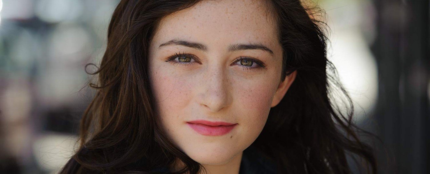 Abby Quinn an der Seite von Paul Reiser und Helen Hunt