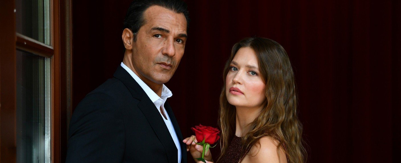 Frank Giese hat es auf Nathalie von Altenburg abgesehen