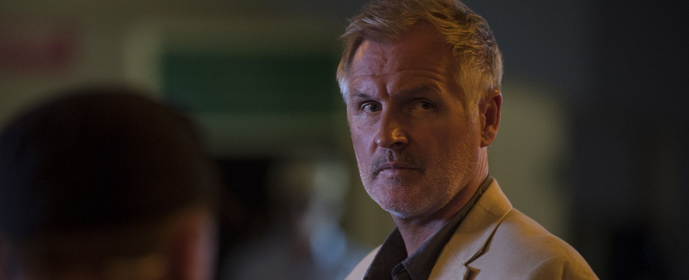 Geheimdienst-Kader verführt seine Zielpersonen