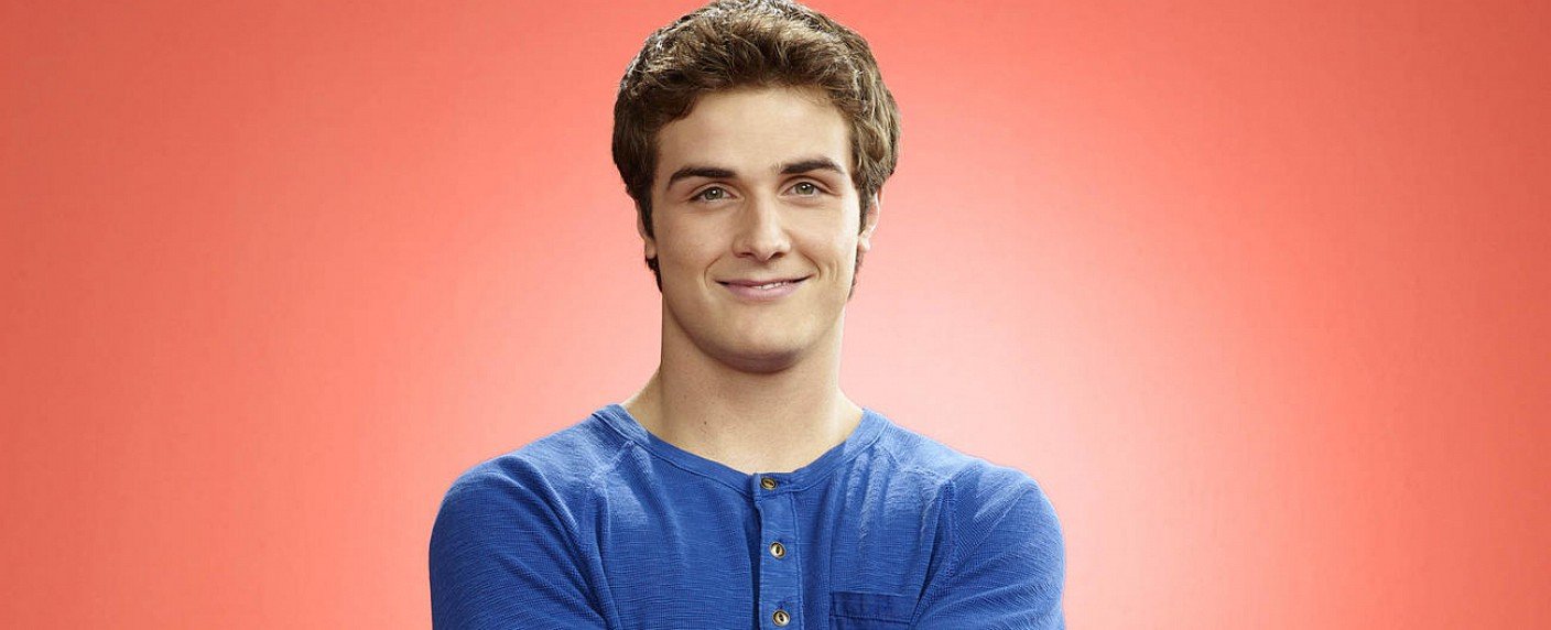 Jessy Hodges, Beau Mirchoff, Tone Bell und weitere verpflichtet