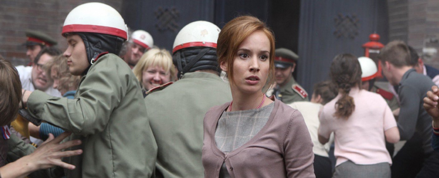 "Große Erwartungen", "Leaving" und "Burning Bush" im März