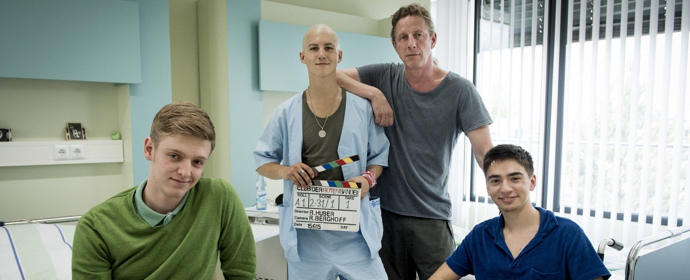 Ausstrahlung unmittelbar nach Drehschluss