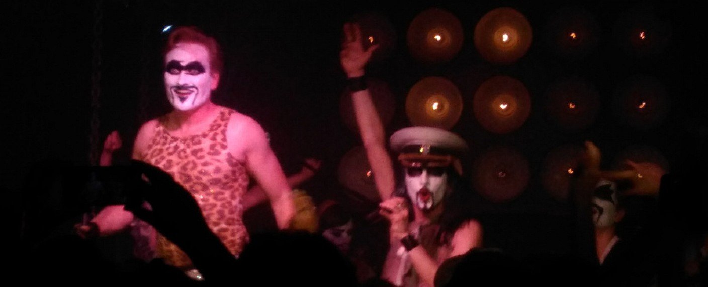 US-Latenight-Talker im Salon "Zur wilden Renate"