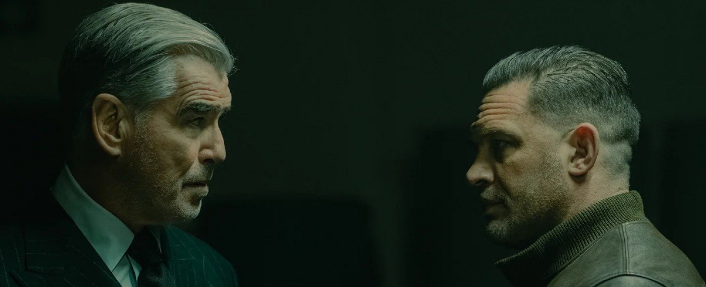 Gangsterdrama mit Hollywood-Besetzung fischt in vertrauten Gewässern, fesselt aber dank Tom Hardy Gangsterdrama mit Hollywood-Besetzung fischt in vertrauten Gewässern, fesselt aber dank Tom Hardy