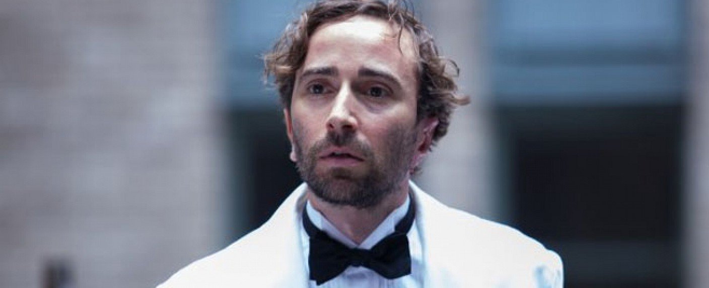 Au&szlig;erdem wurde Li Jun Li besetzt