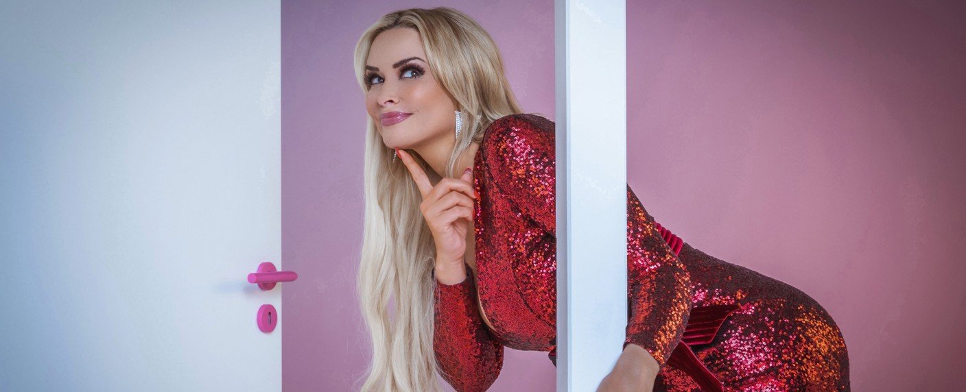 TV-Blondine wechselt mit ihrer Doku-Soap den Sender