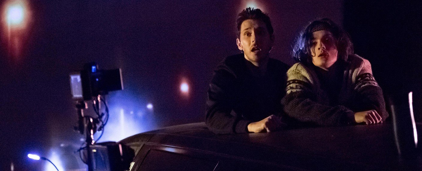 E4-Serie schickt zwei Kiffer durch die Dimensionen