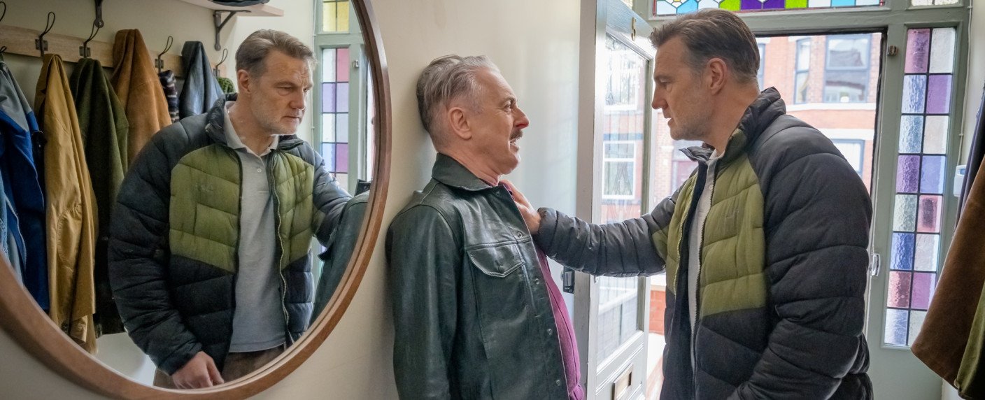 "Queer as Folk"-Schöpfer Russell T Davies untersucht das gesellschaftliche Klima "Queer as Folk"-Schöpfer Russell T Davies untersucht das gesellschaftliche Klima