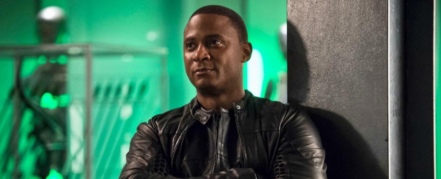 Superheld John Diggle könnte eigenes Format erhalten