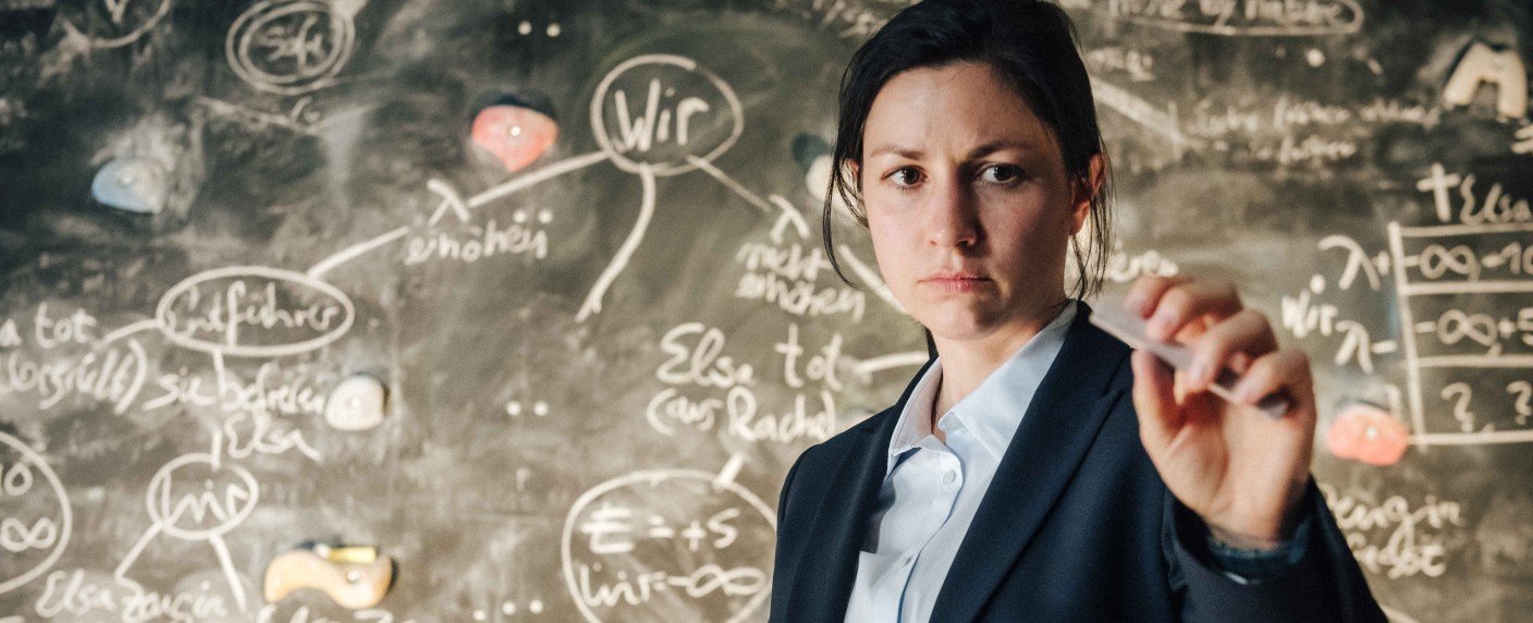 Eva Meckbach als Risikoanalystin, für die es um Leben und Tod geht
