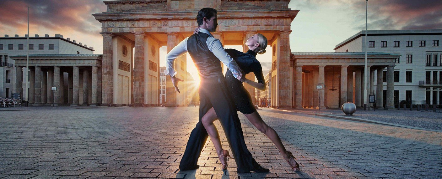 Prominente Tänzer stehen fest