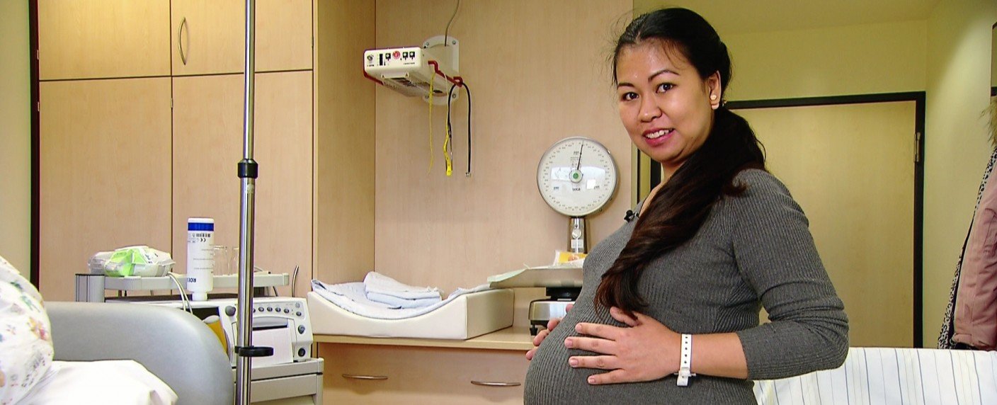 Neue Folgen der Dokureihe über werdende Eltern und Assistenzärzte